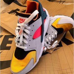 Nike Air huarache “Run NYC”